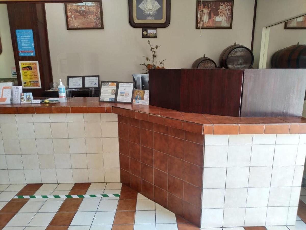 סן חואן דה לוס לאגוס Hotel Topacio מראה חיצוני תמונה